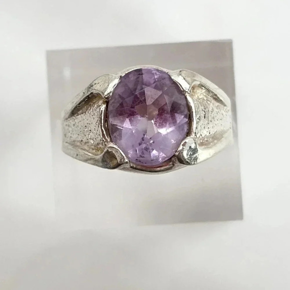 Amethyst Oval Cut Vintage Gemstone Sterling Silver Textured Ring - sz 8 - Picture 8 of 10